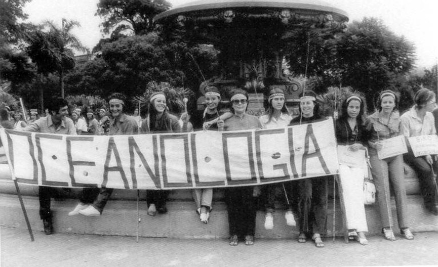 É criado em 27 de agosto o curso de Oceanologia, pioneiro no Brasil em nível de graduação, formando profissionais nas linhas biológicas e geológicas. O curso teve início em 1 de março de 1971 e foi reconhecido em 1975 pelo Decreto n° 76.028.