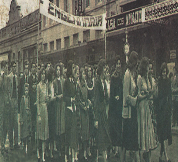 A realidade da cidade do Rio Grande, na segunda metade do século XX, revelava a carência total de escolas de nível superior. Este cenário propiciava a evasão de estudantes que se dirigiam a outras cidades para continuarem seus estudos. A consciência dessa realidade, resultou em um movimento cultural cuja finalidade foi a criação de uma Escola de Engenharia, devido ao elevado número de profissionais da área e ao parque industrial existente na cidade à época. Para funcionar segundo exigências do Ministério da Educação, a escola precisava de uma entidade mantenedora, sendo instituída anos depois (1953) a Fundação Cidade do Rio Grande.