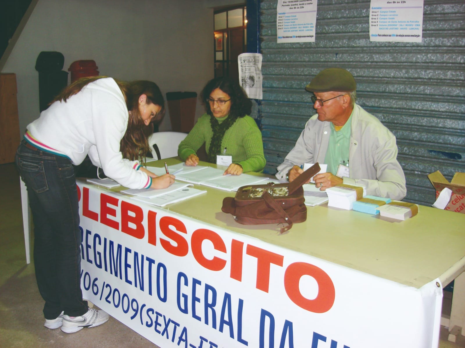 Aprovação do novo regimento geral da FURG.
